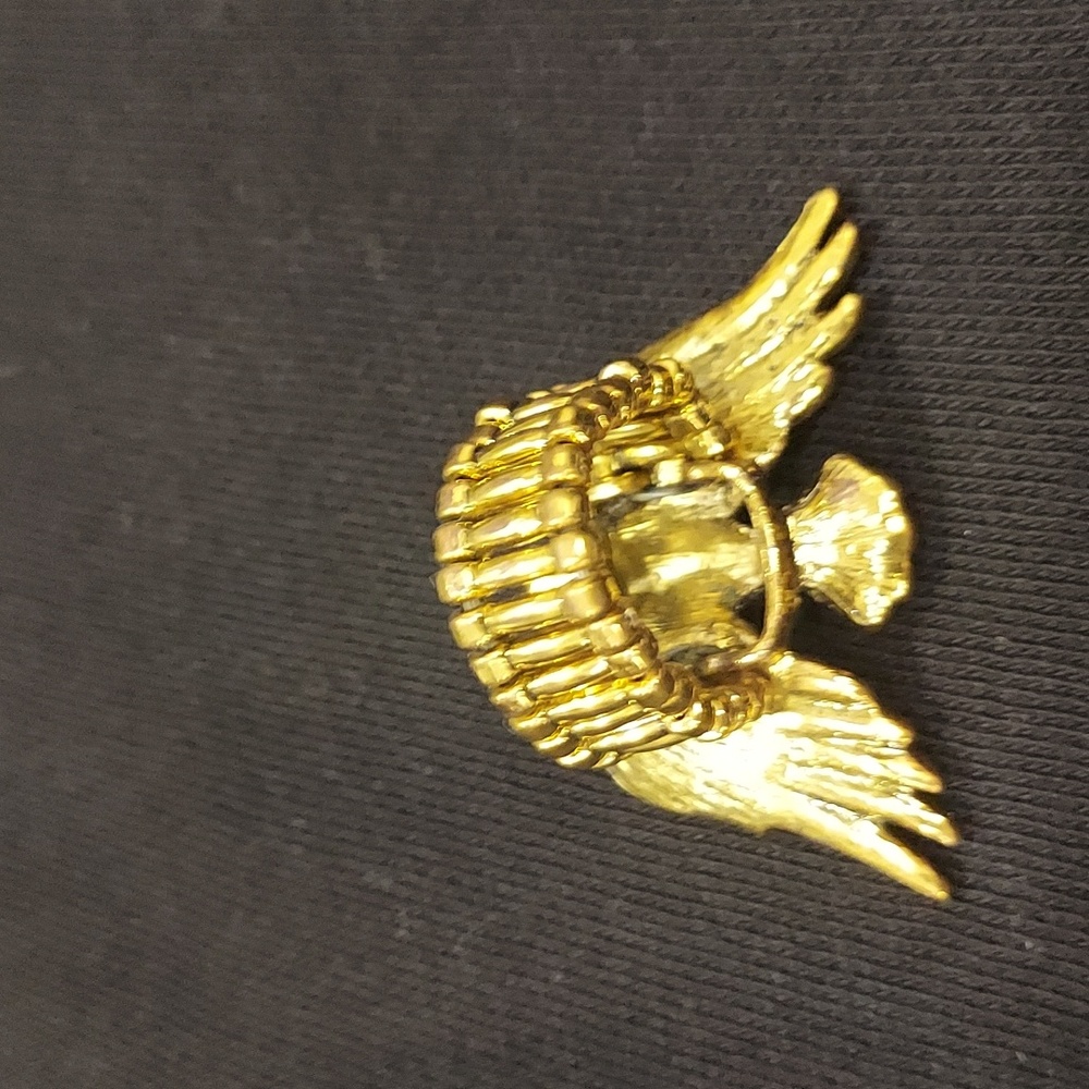 NEW Betsey Johnson EAGLE RING - Picture 6 of 7